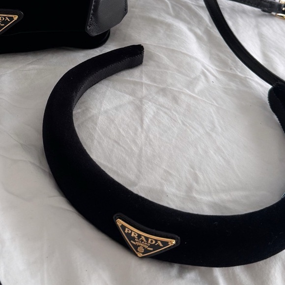 NEW velvet Prada headband - Picture 5 of 5